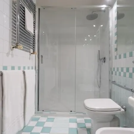 Pgrhome Barberini דירה *
